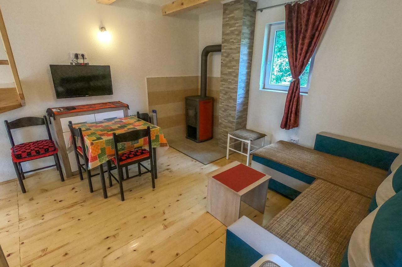Small Montenegro Žabljak Exterior foto